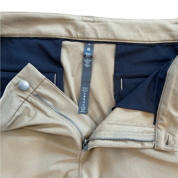 Lululemon men’s Commission Pants 38” x 30” Artifact tan brown travel golf active - Picture 8 of 11